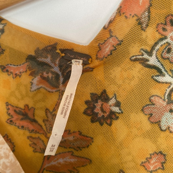 Free People M Havana Floral Print Surplice Top - Picture 4 of 12